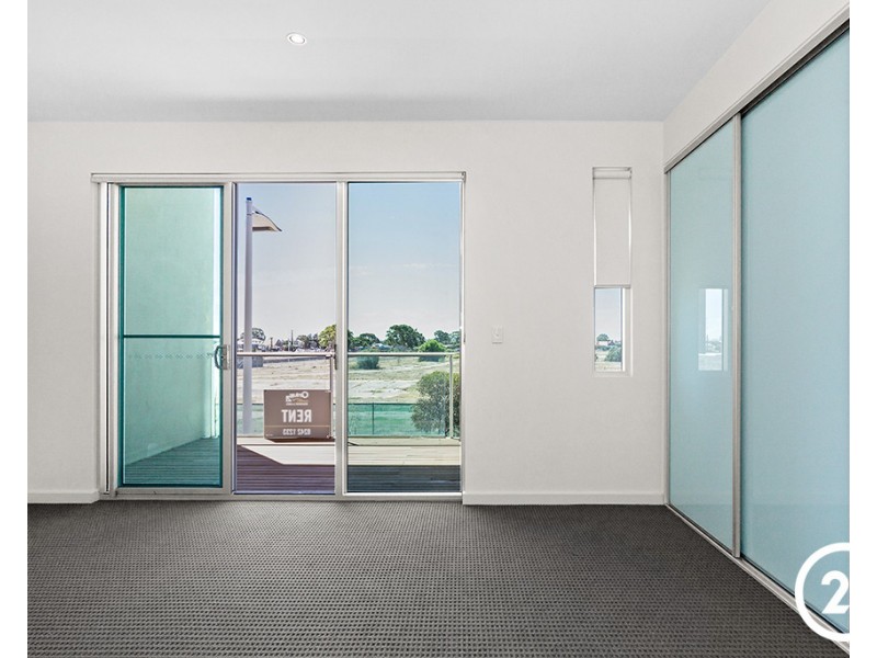 16 Karka Cove, New Port SA 5015