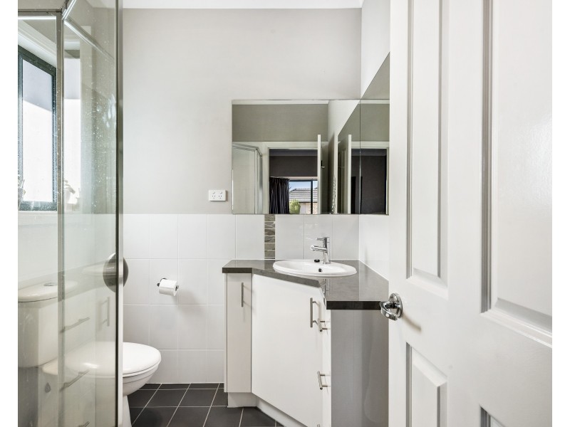 10 Duntroon Crescent, Taperoo SA 5017