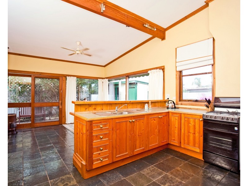 31 Rose Street, Birkenhead SA 5015
