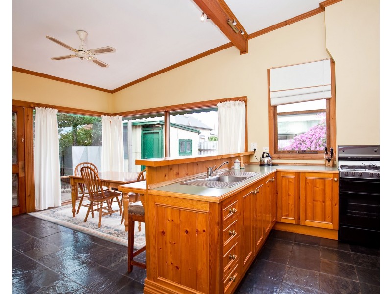 31 Rose Street, Birkenhead SA 5015