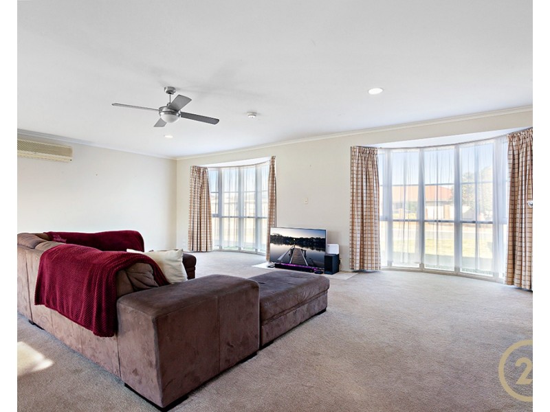 21 Gordon Luxton Drive, North Haven SA 5018