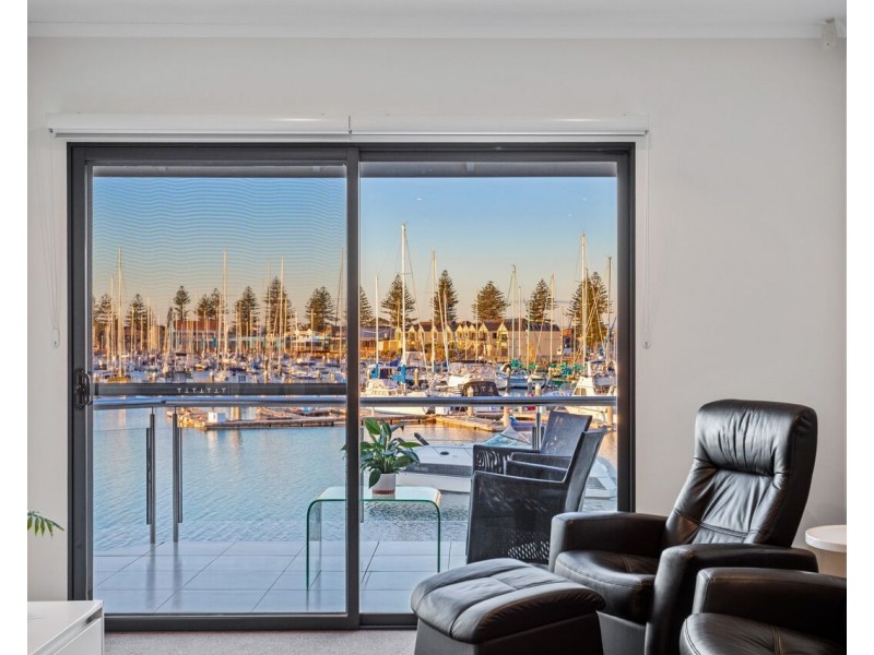 97 Gulf Point Drive, North Haven SA 5018