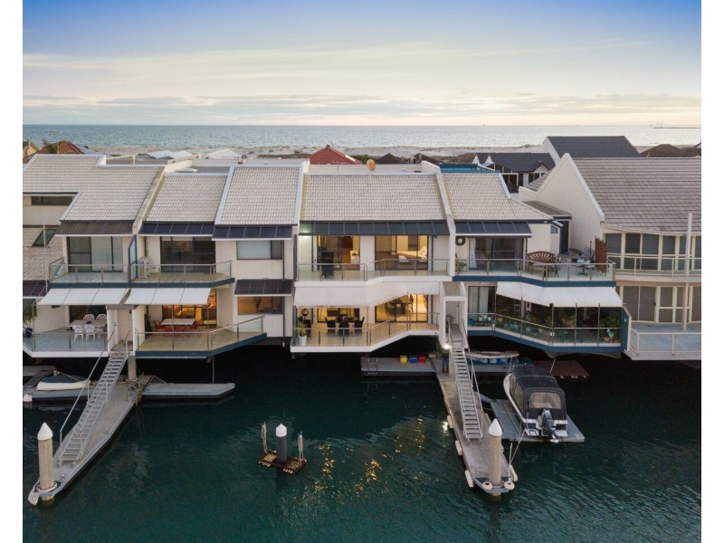 97 Gulf Point Drive, North Haven SA 5018