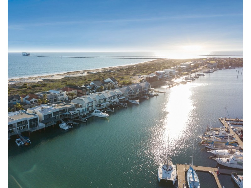 97 Gulf Point Drive, North Haven SA 5018