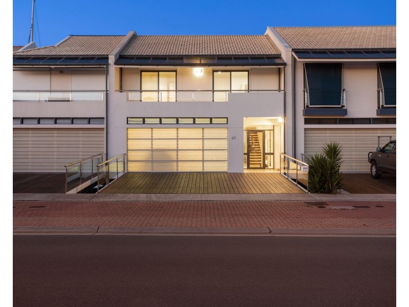 97 Gulf Point Drive, North Haven SA 5018