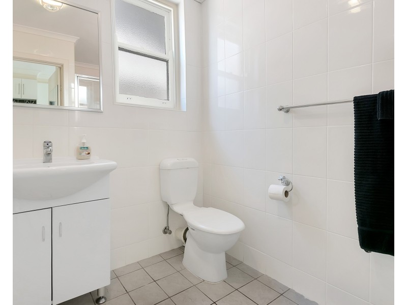 2/294 Military Road, Largs Bay SA 5016