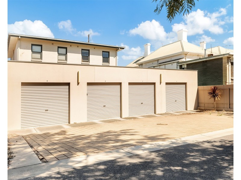 2/294 Military Road, Largs Bay SA 5016
