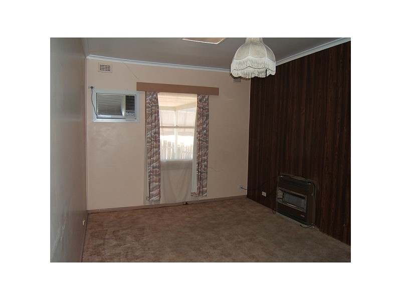 18 The Parkway, Klemzig SA 5087