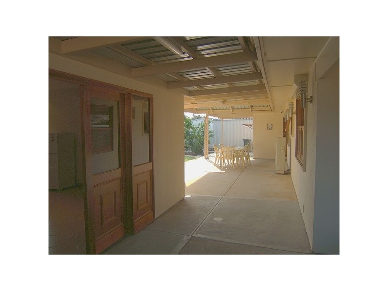 27 Wear Avenue, Marden SA 5070