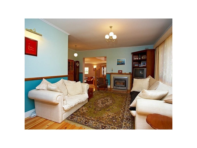 5 Lake View Crescent, Highbury SA 5089