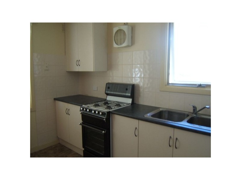 5 Clisby Avenue, Ingle Farm SA 5098