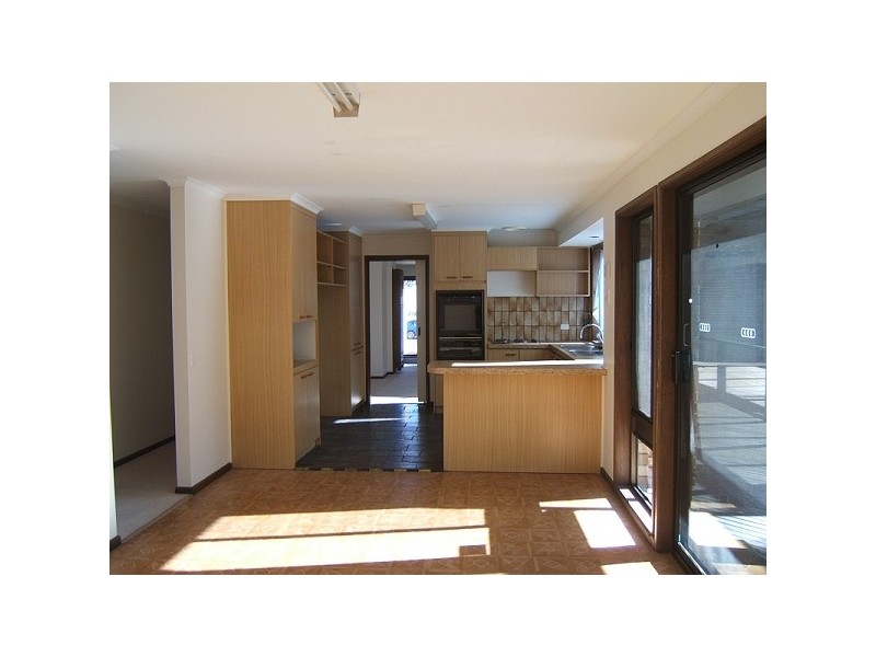 17 Mumford Avenue, St Agnes SA 5097