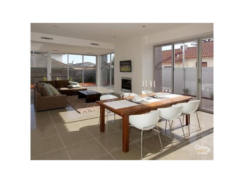 48 & 48A Waratah Street, Seacliff SA 5049