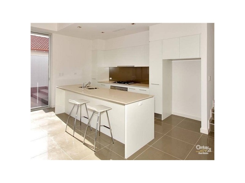 48 & 48A Waratah Street, Seacliff SA 5049