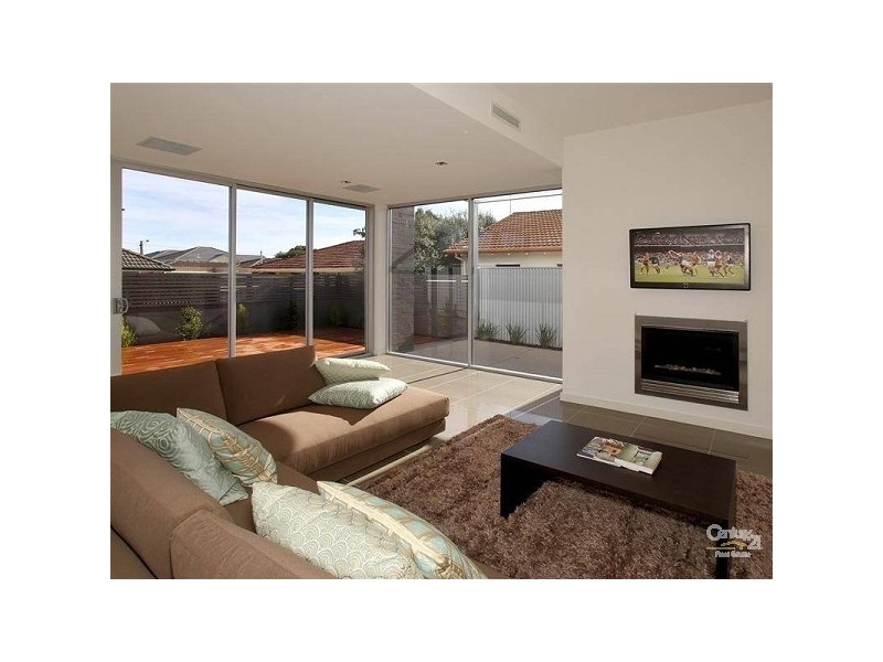 48 & 48A Waratah Street, Seacliff SA 5049