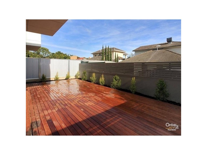 48 & 48A Waratah Street, Seacliff SA 5049