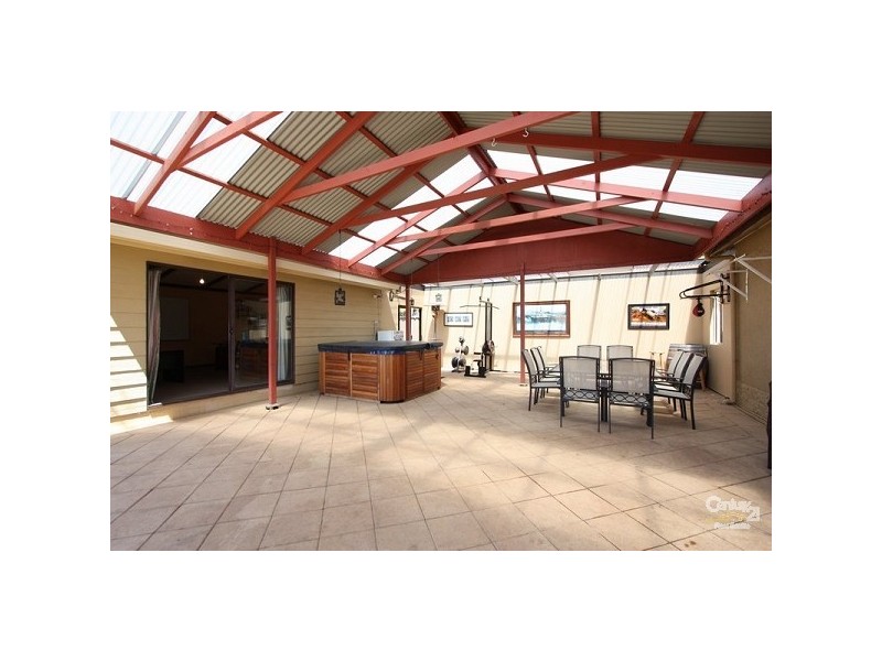 1 Hume Street, Seaview Downs SA 5049