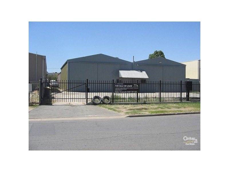64 Wing Street, Wingfield SA 5013