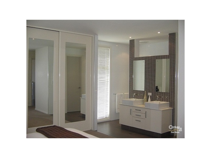 194 Esplanade, Port Noarlunga South SA 5167