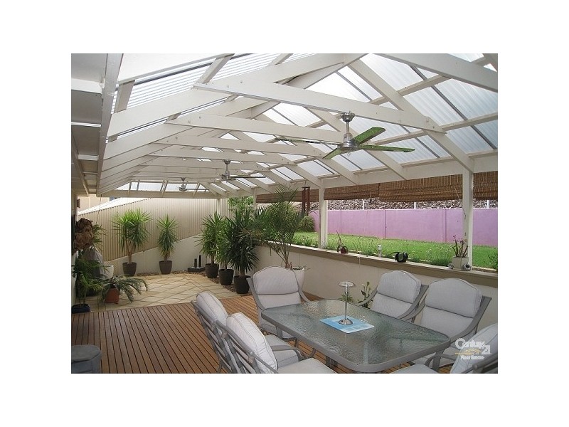 6 Dowton Place, Greenwith SA 5125