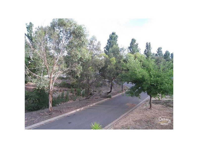 6 Dowton Place, Greenwith SA 5125