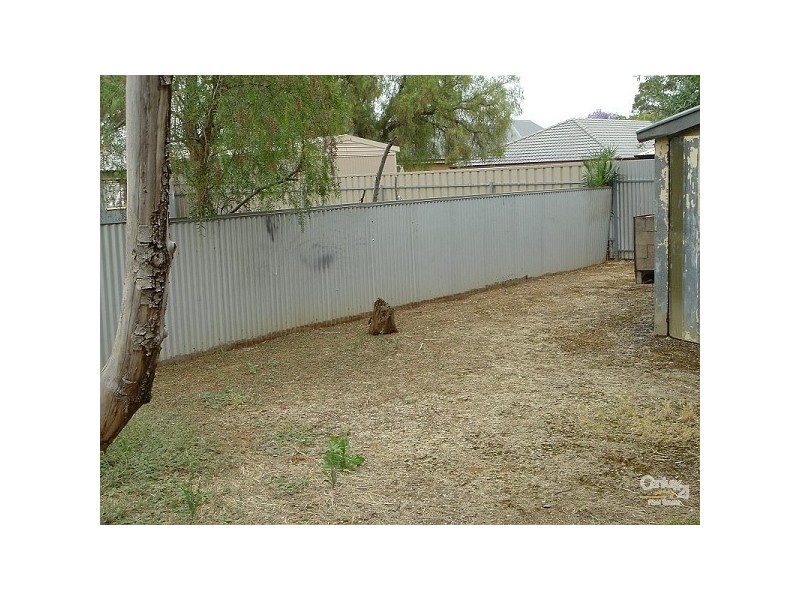 13 Gordon Avenue, Clearview SA 5085