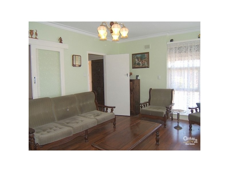 32 Swan Avenue, Klemzig SA 5087