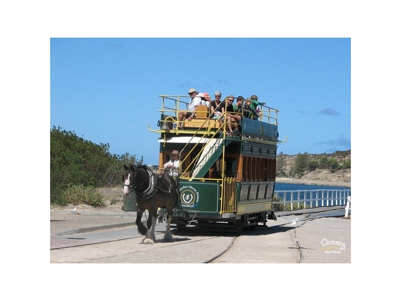 10 Kaurna Avenue, Hayborough SA 5211