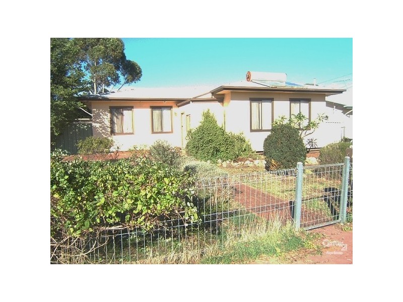 32 Denmead Avenue, Campbelltown SA 5074