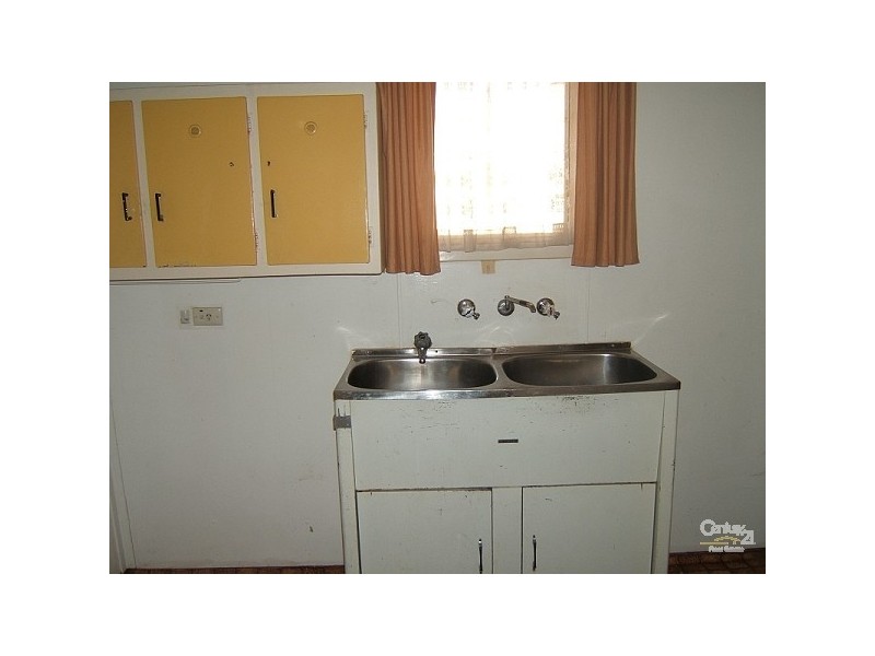 32 Denmead Avenue, Campbelltown SA 5074