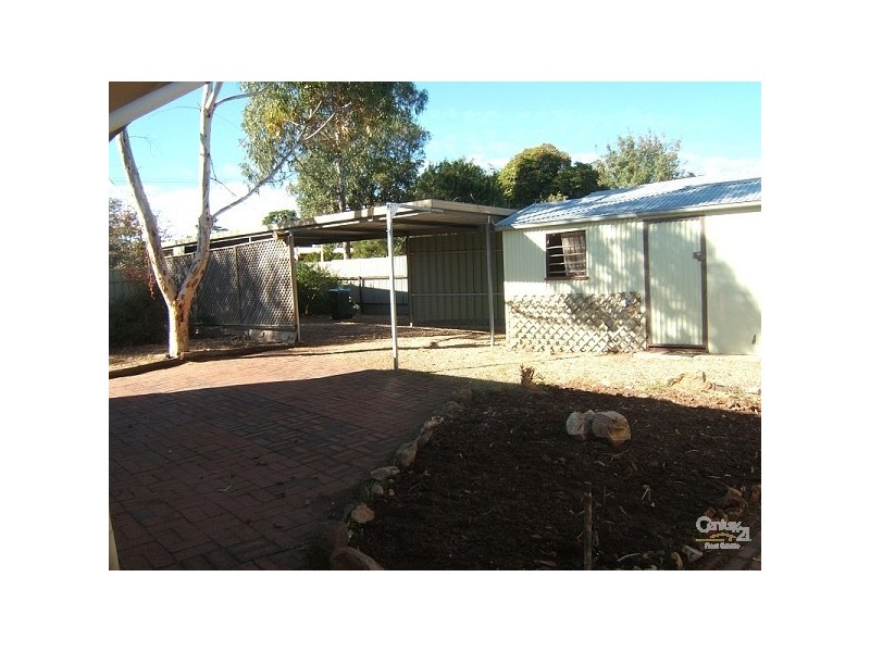 32 Denmead Avenue, Campbelltown SA 5074