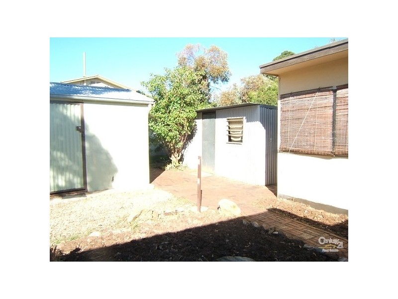 32 Denmead Avenue, Campbelltown SA 5074