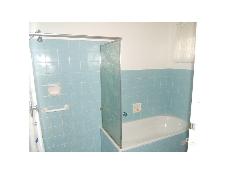 13 Kenwyn Drive, Campbelltown SA 5074