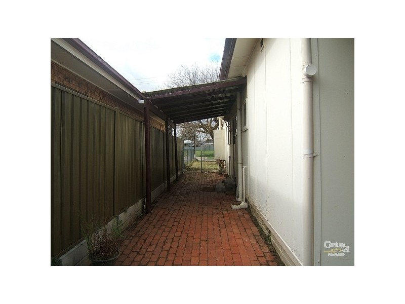 17 Carona Avenue, Gilles Plains SA 5086