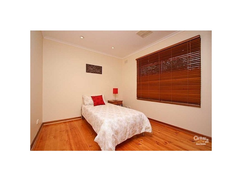 2A Kinnaird Crescent, Highbury SA 5089