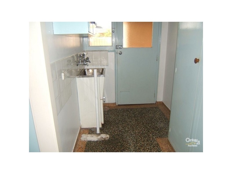 32 Milne Avenue, Vale Park SA 5081