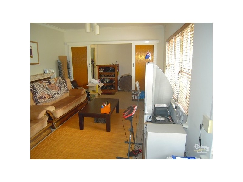 3 Kenwyn Drive, Campbelltown SA 5074