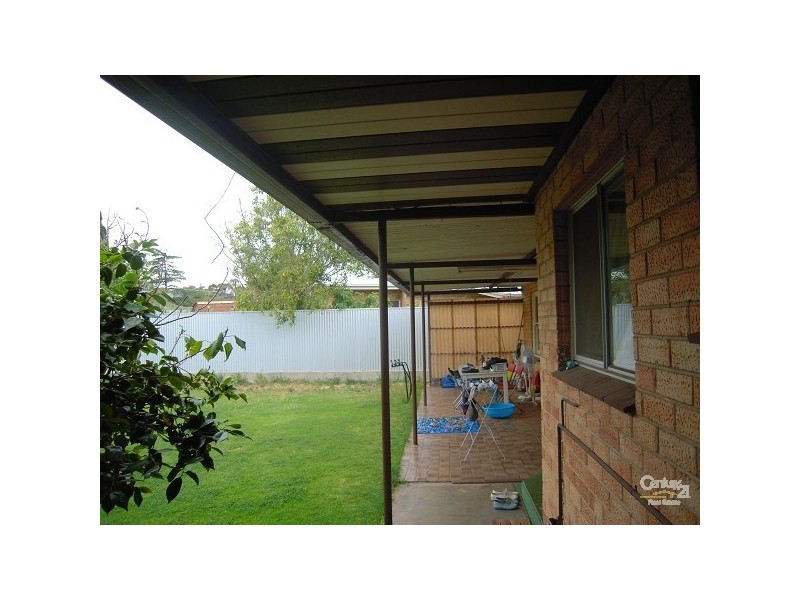 3 Kenwyn Drive, Campbelltown SA 5074