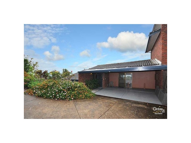 10 Redounau Crescent, Wattle Park SA 5066