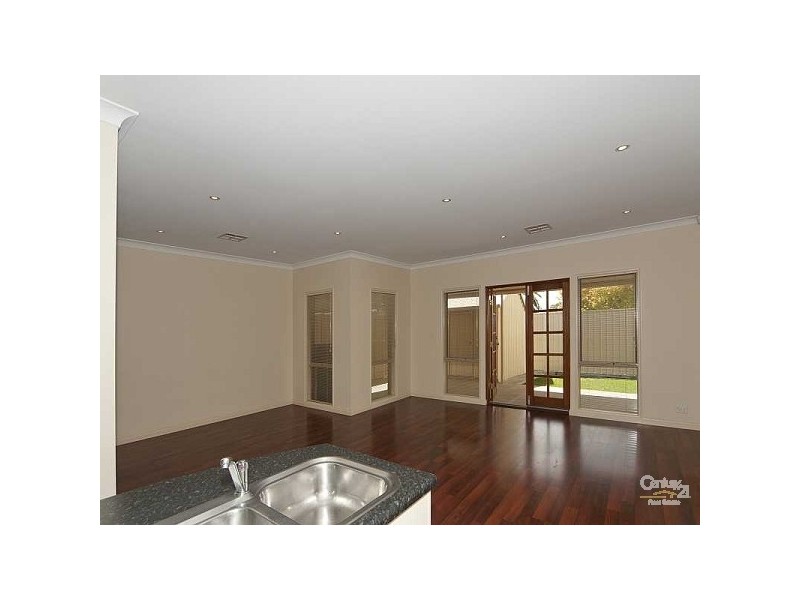 21B Loretta Street, Newton SA 5074