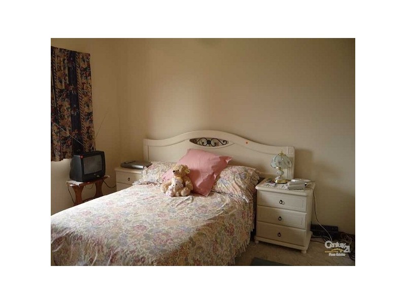 8 Rheims Street, Broadview SA 5083