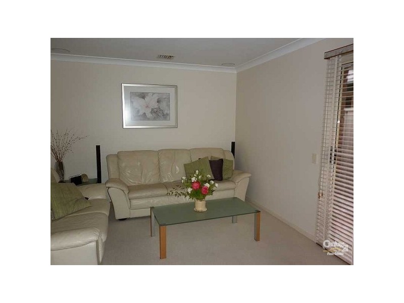 2 Thorpe Street, Oakden SA 5086