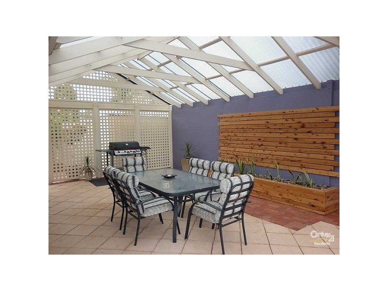 2 Thorpe Street, Oakden SA 5086