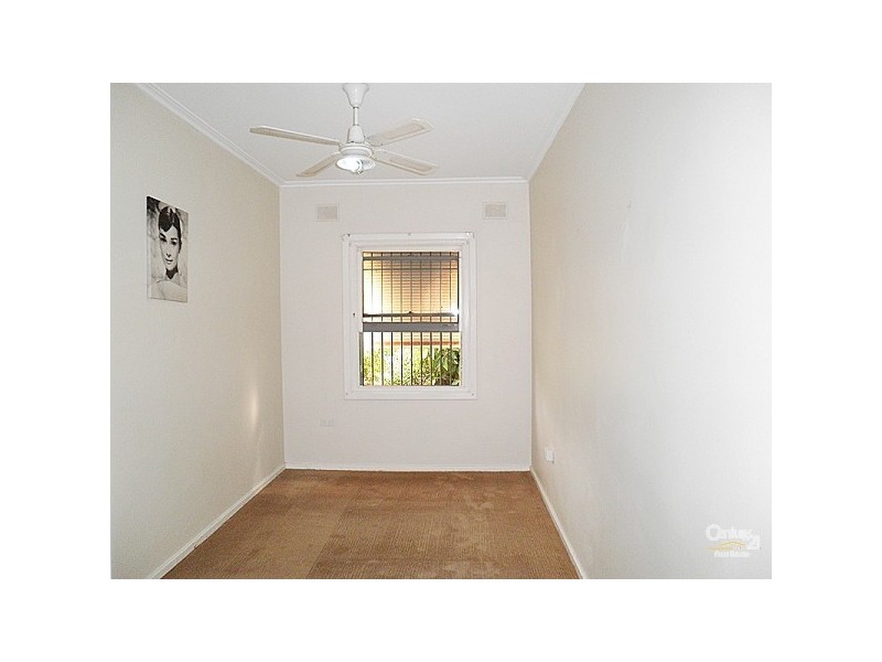 12 Durdin Road, Elizabeth Vale SA 5112