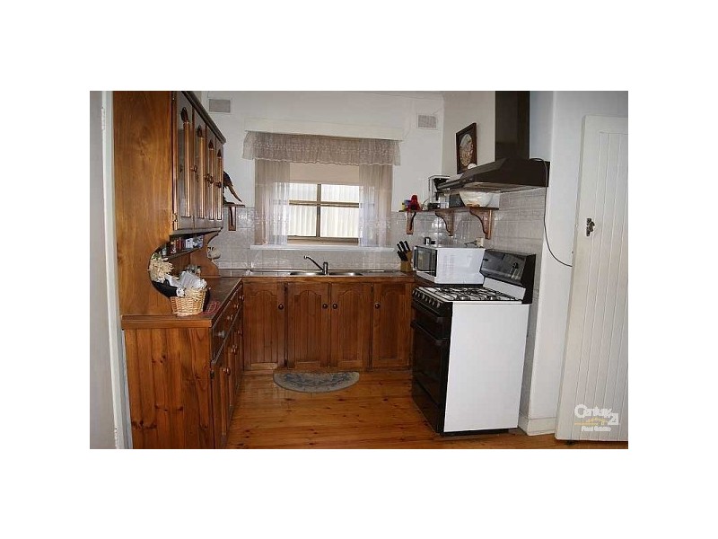 11 Celtic Avenue, Clovelly Park SA 5042