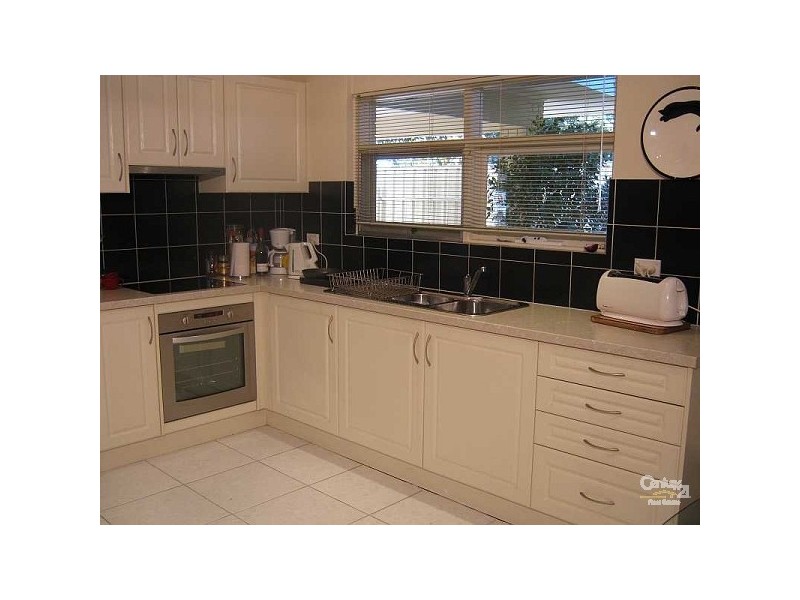 7 Church Road, Paradise SA 5075