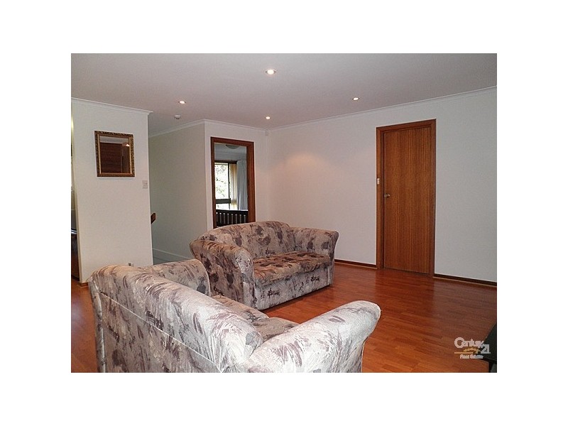 19 Kenwyn Drive, Campbelltown SA 5074