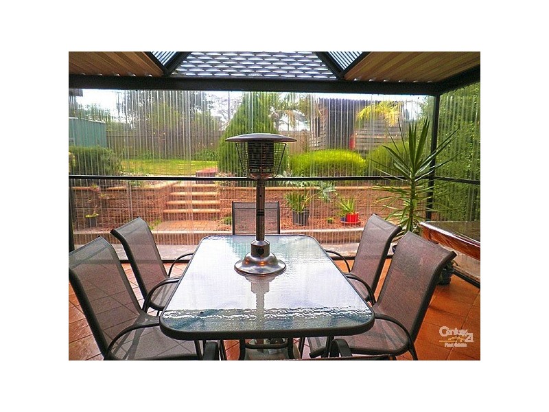 19 Kenwyn Drive, Campbelltown SA 5074