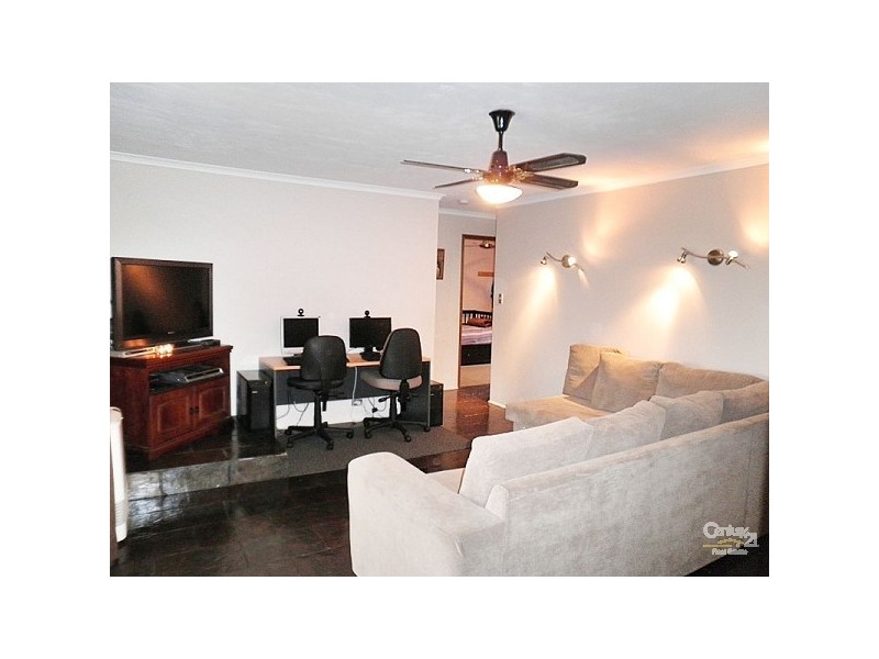 13 Lyons Circuit, Trott Park SA 5158