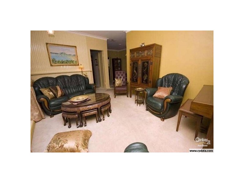 14 Kenwyn Drive, Campbelltown SA 5074